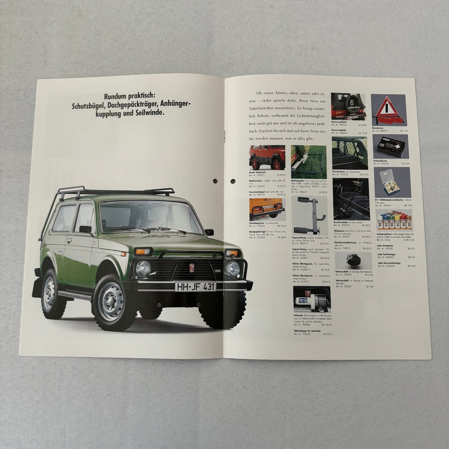 Lada Niva ACCESSORIES Car Sales Brochure Catalog GERMAN