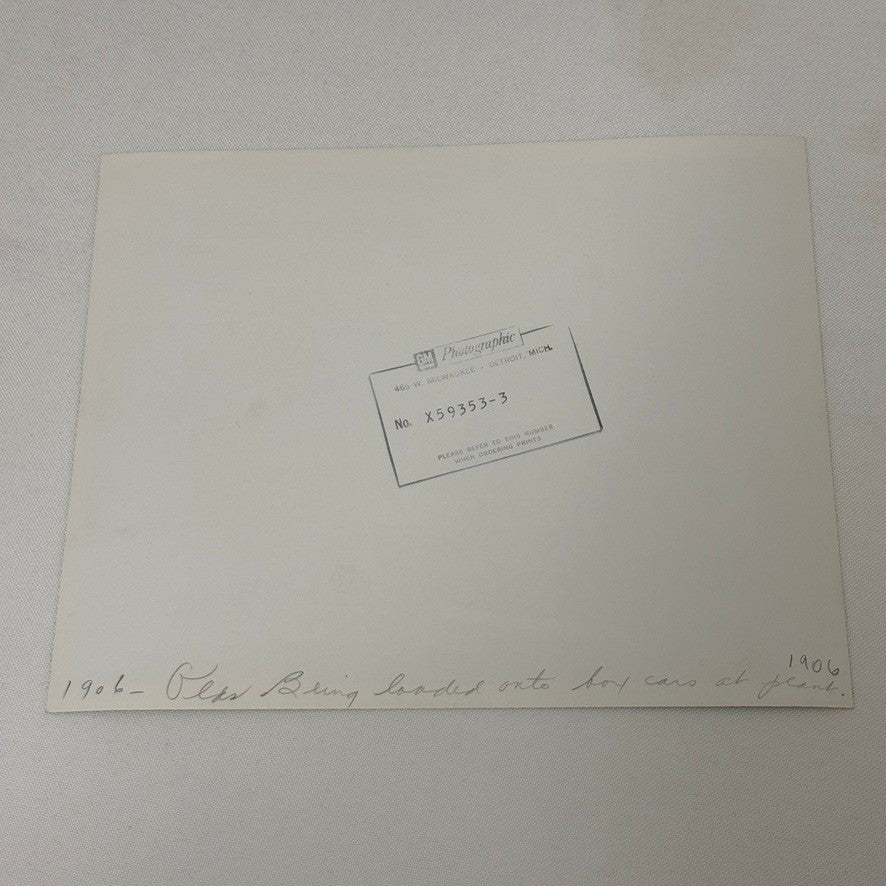 1906 Oldsmobile Car Photo Photograph Print Vintage Factory Plant Boxcar Train GM
