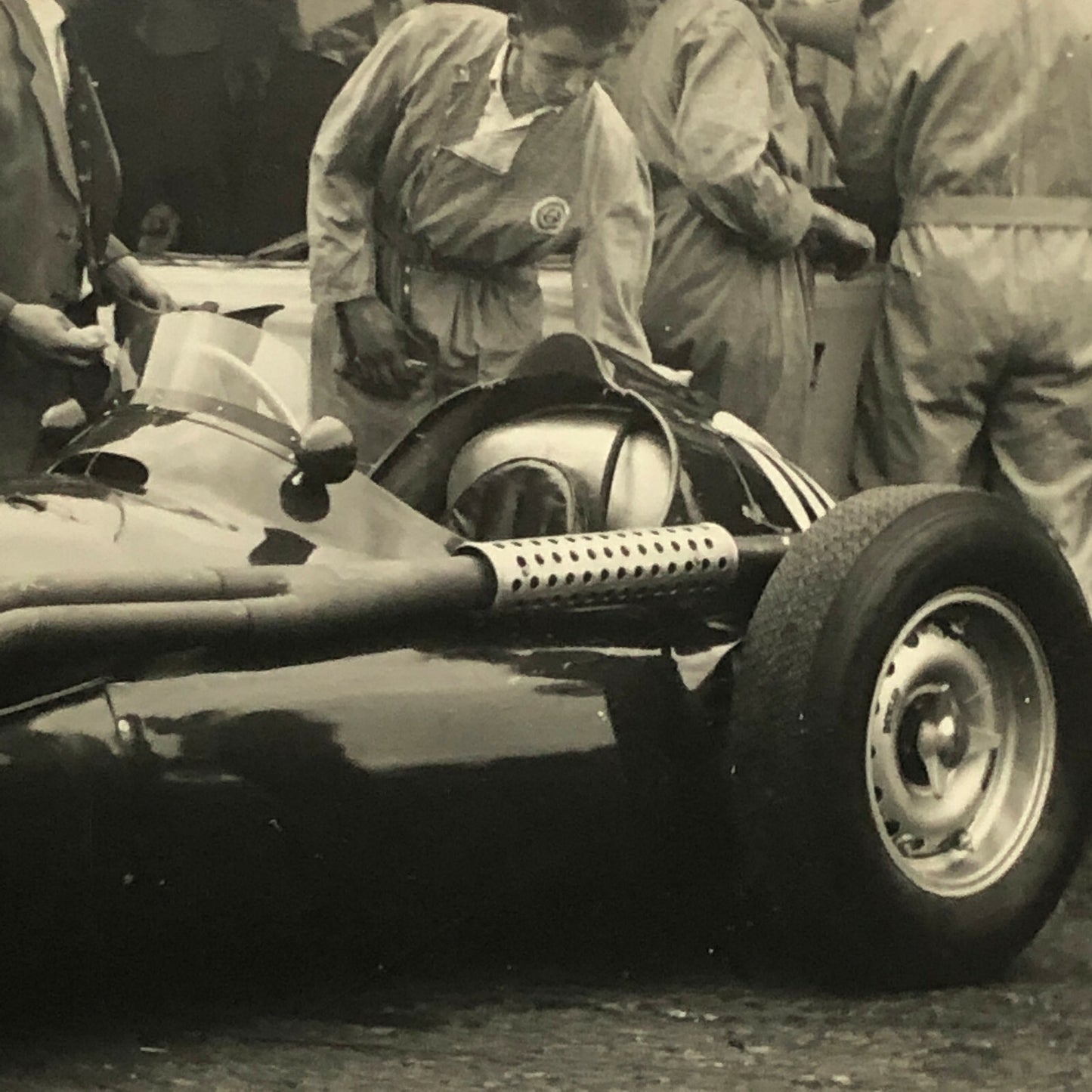 Vintage Grand Prix Racing Car Driver Press Photo Photograph Print 