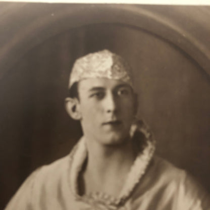 Circus Performer Balancing Act Postcard Post Card Vintage Ottare