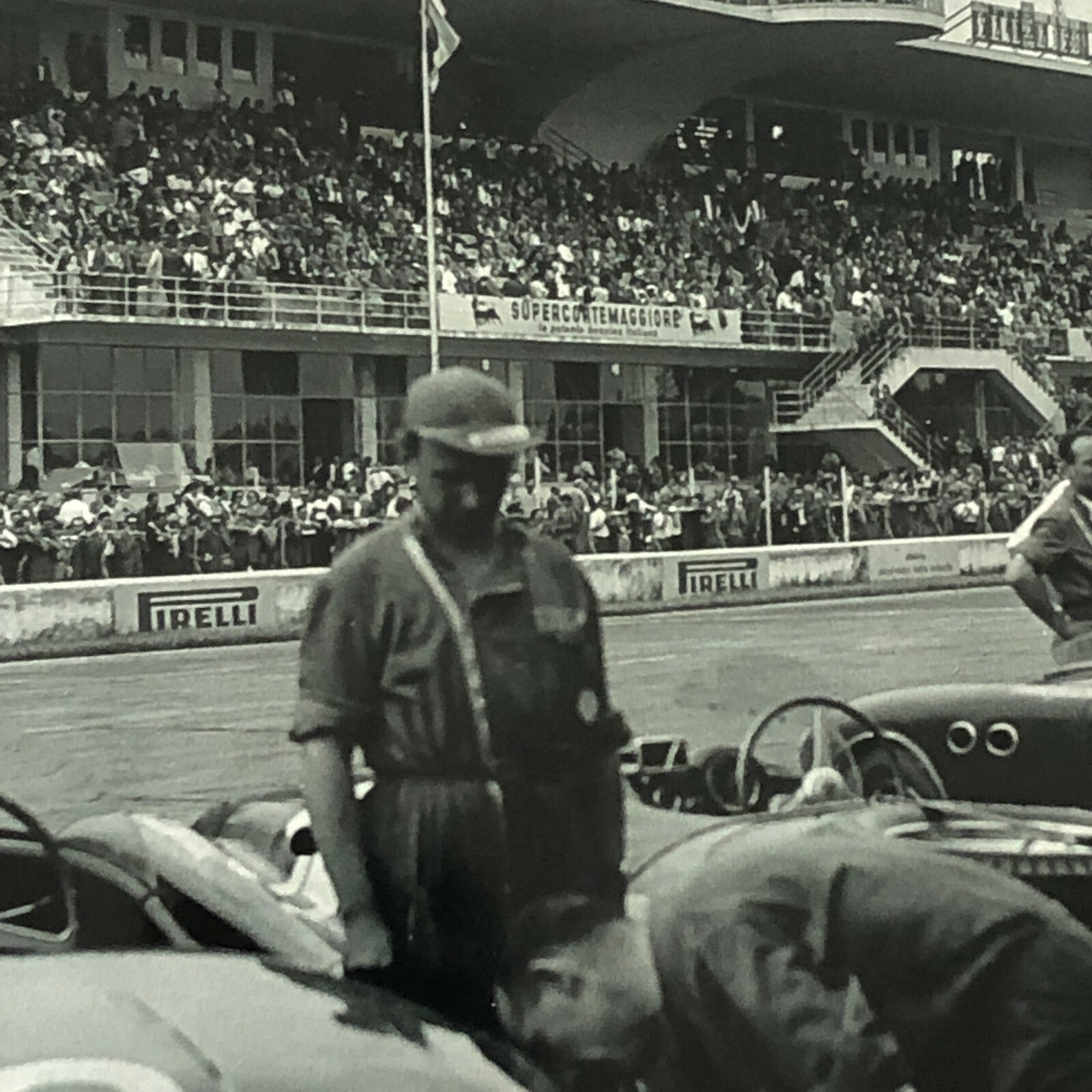 Vintage Racing Photo Photograph - Modern Era Print - Cars Mechanic Crew 