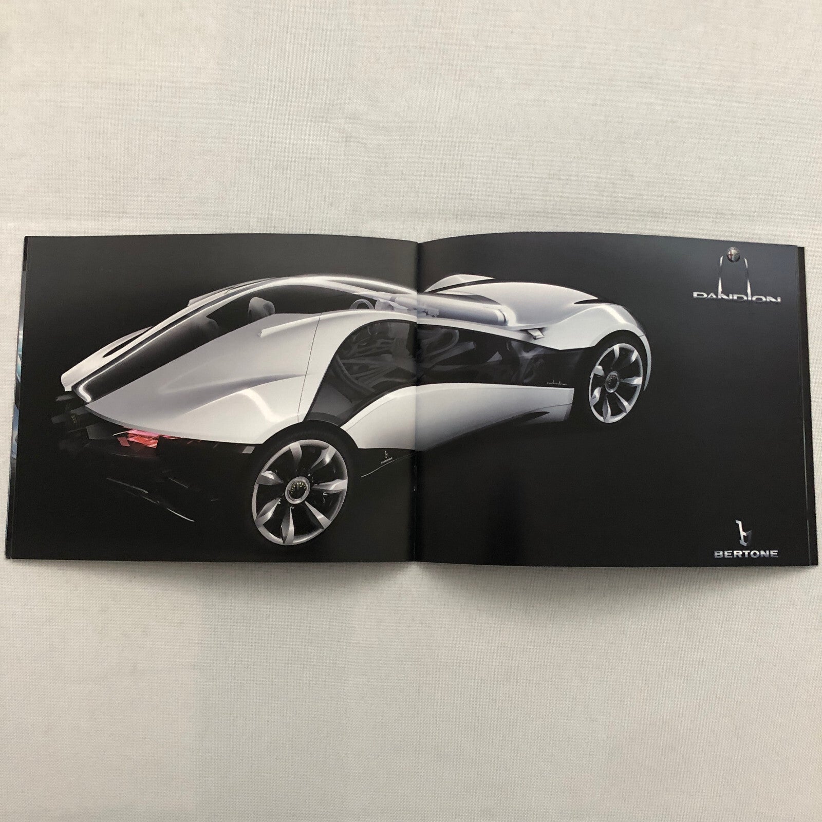 Alfa Romeo Pandion Bertone Concept Car Prototype Sales Brochure Catalog