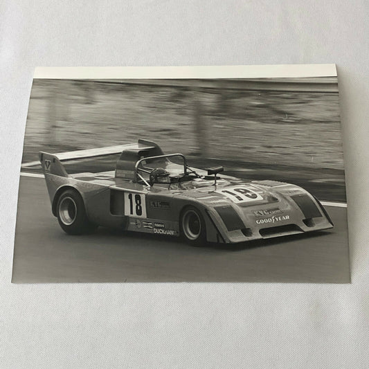 Vintage Racing Photo Photograph 1975 1000 KM de Dijon Chevron B31 Hart Car #18