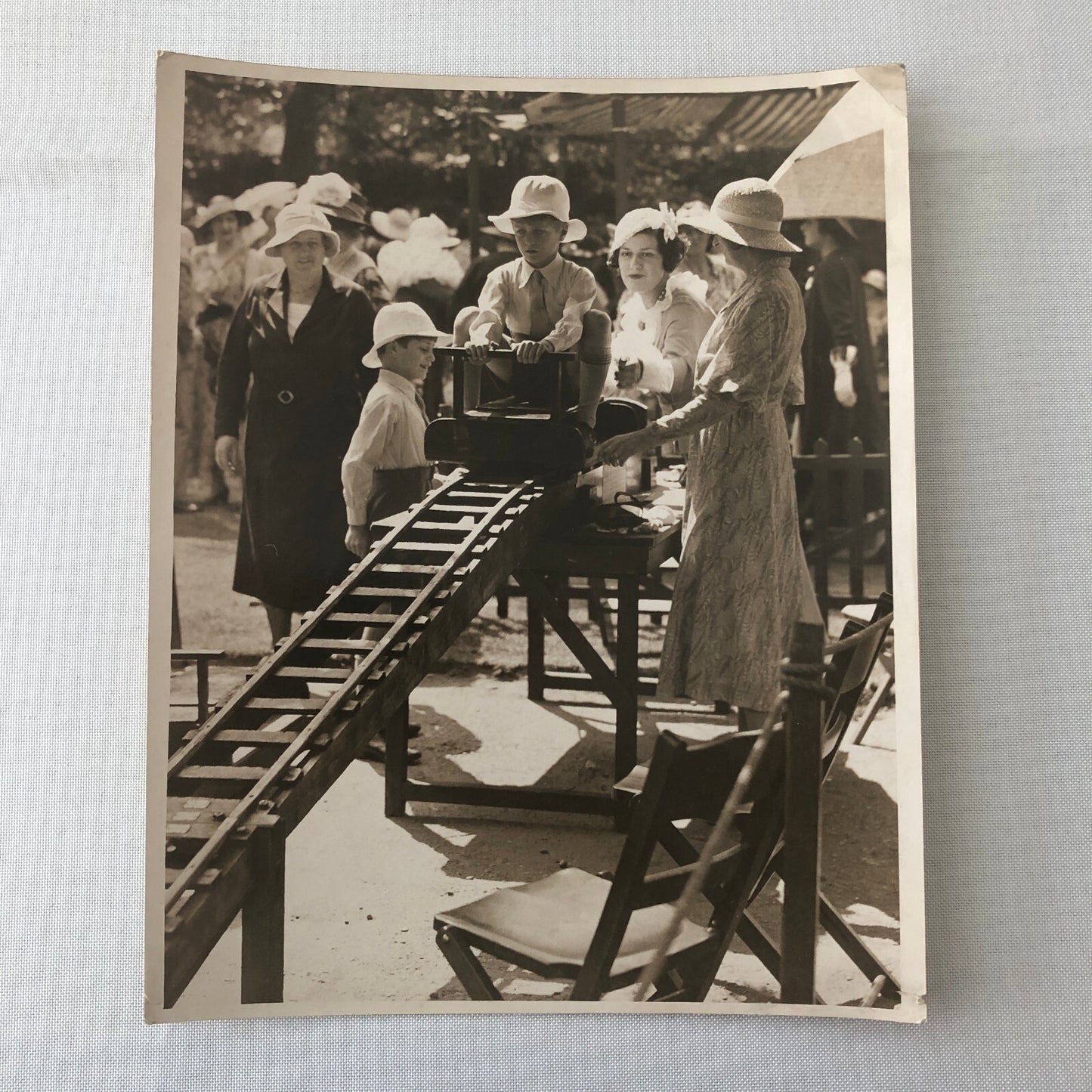Vintage Press Photo Photograph Childrens Fair Mini Rollercoaster 1933 London UK