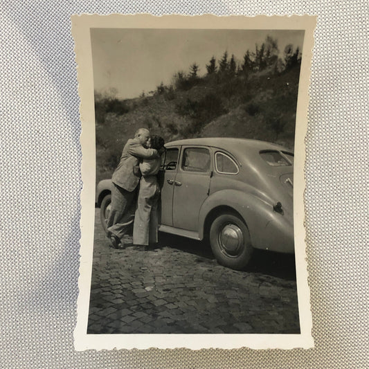 Vintage Photo Photograph Couple Kissing with Automobile - Tag AL22SM2