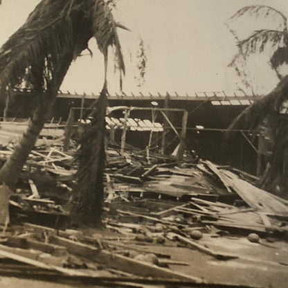 Press Photo Photograph Palm Beach Florida Hurricane Storm Disaster Underwood