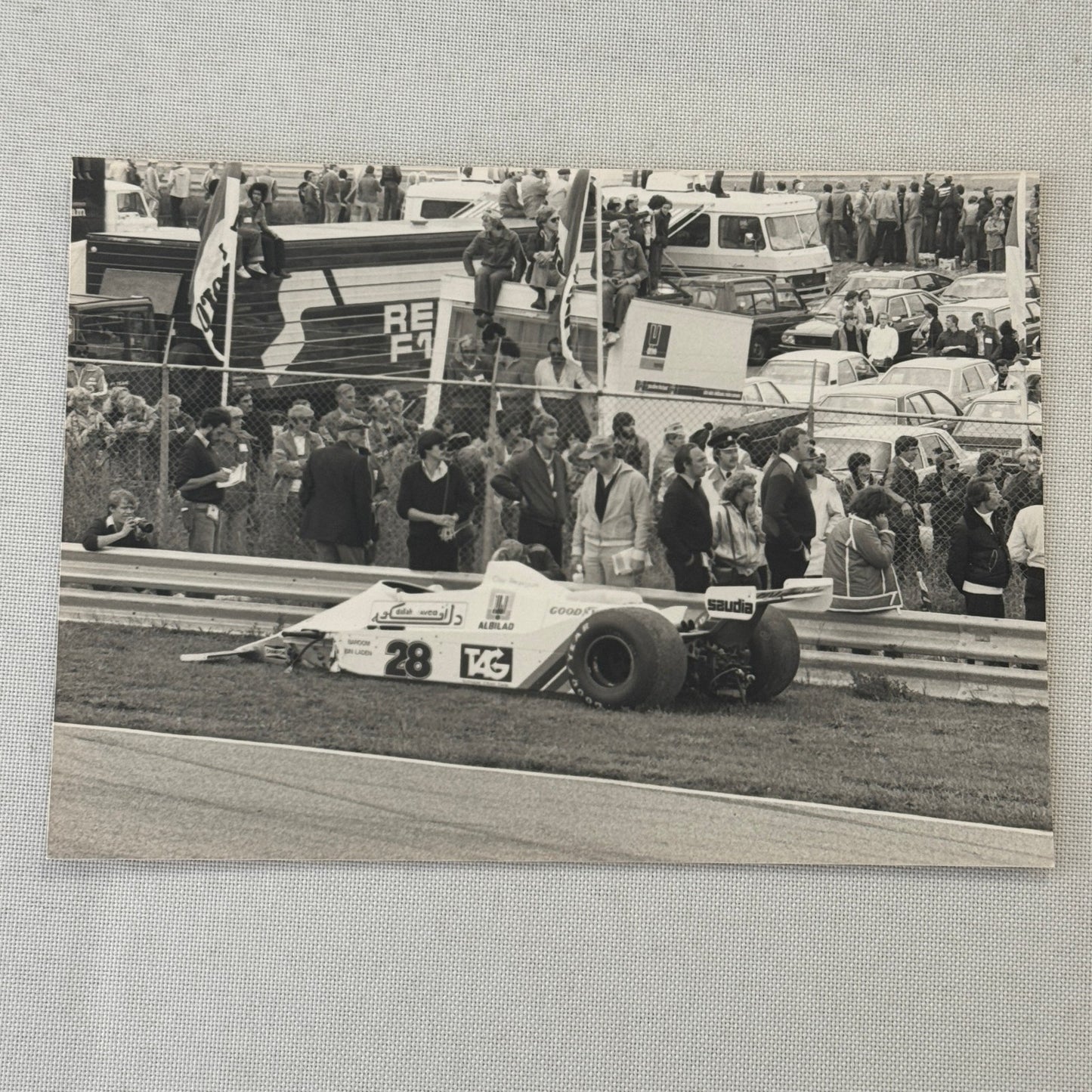 Clay Regazzoni Williams Grand Prix Car Crash Wreck Photo Photograph Vintage F1