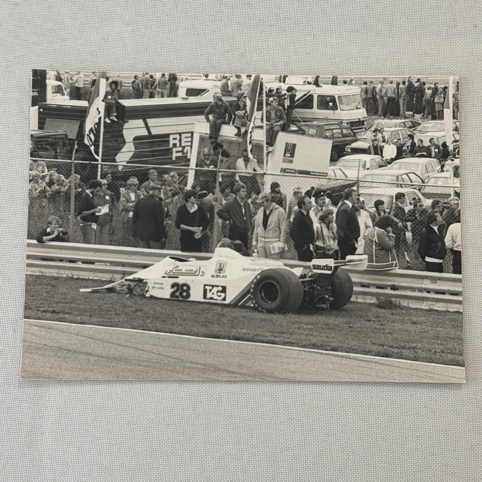 Clay Regazzoni Williams Grand Prix Car Crash Wreck Photo Photograph Vintage F1
