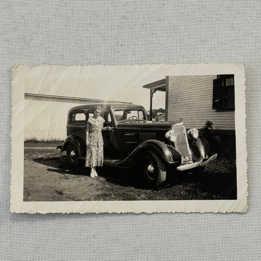 Vintage Car Automobile Snapshot Photo Photograph Woman with Car DS24 Quebec