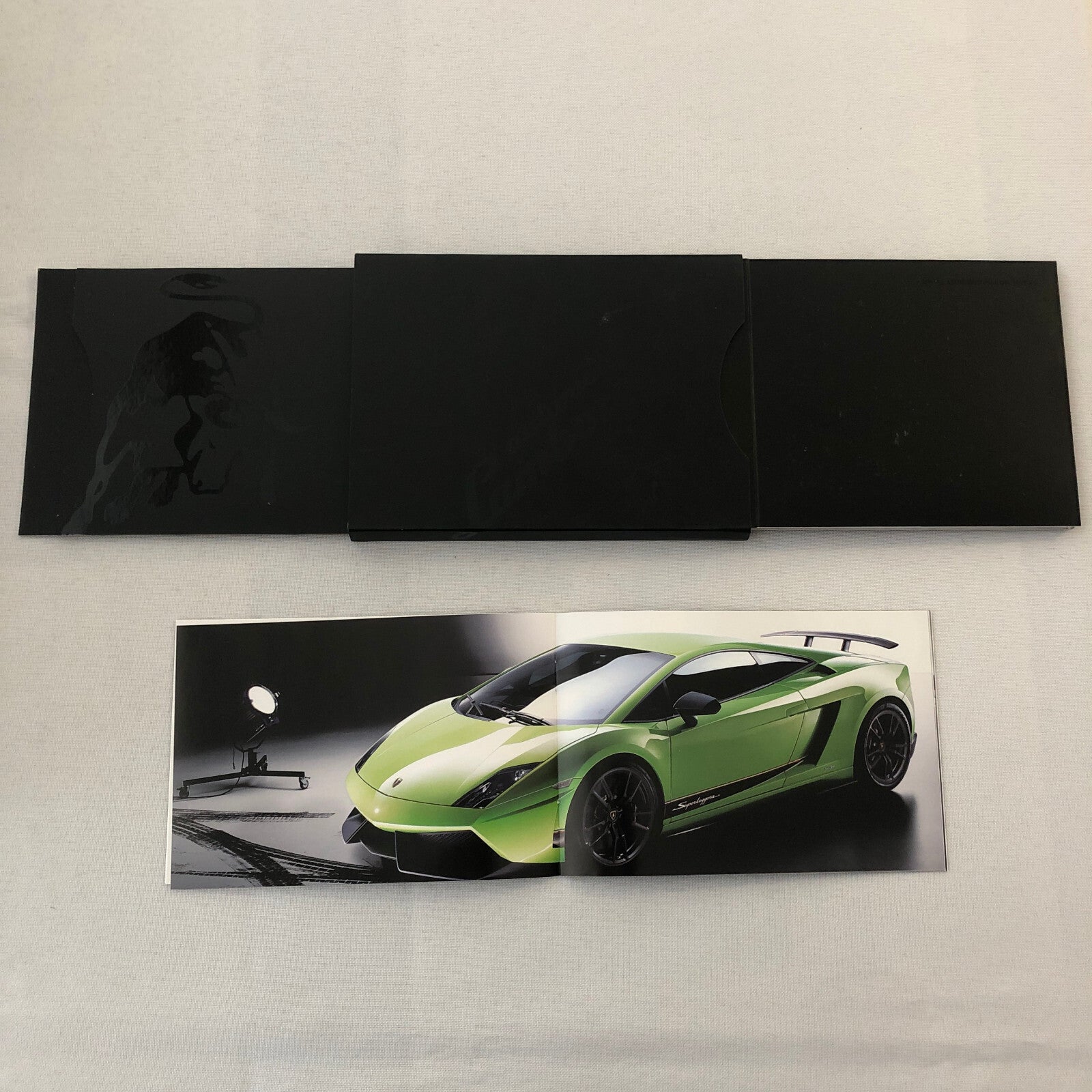 Lamborghini Gallardo LP 570-4 Superleggera Press Kit Brochure CD GERMAN Text