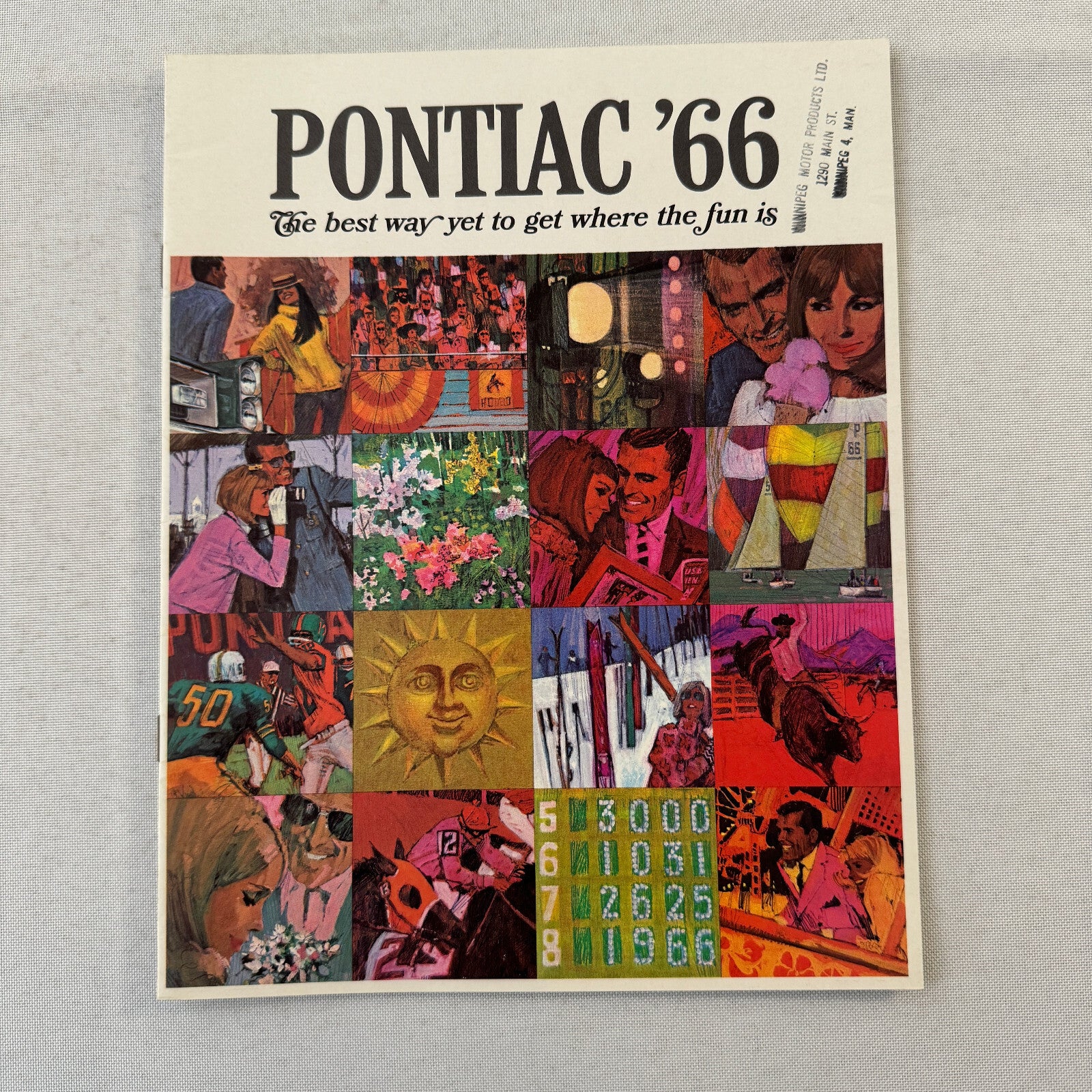 1966 Pontiac Sales Brochure Catalog Grand Parisienne Laurentian Strato Chief