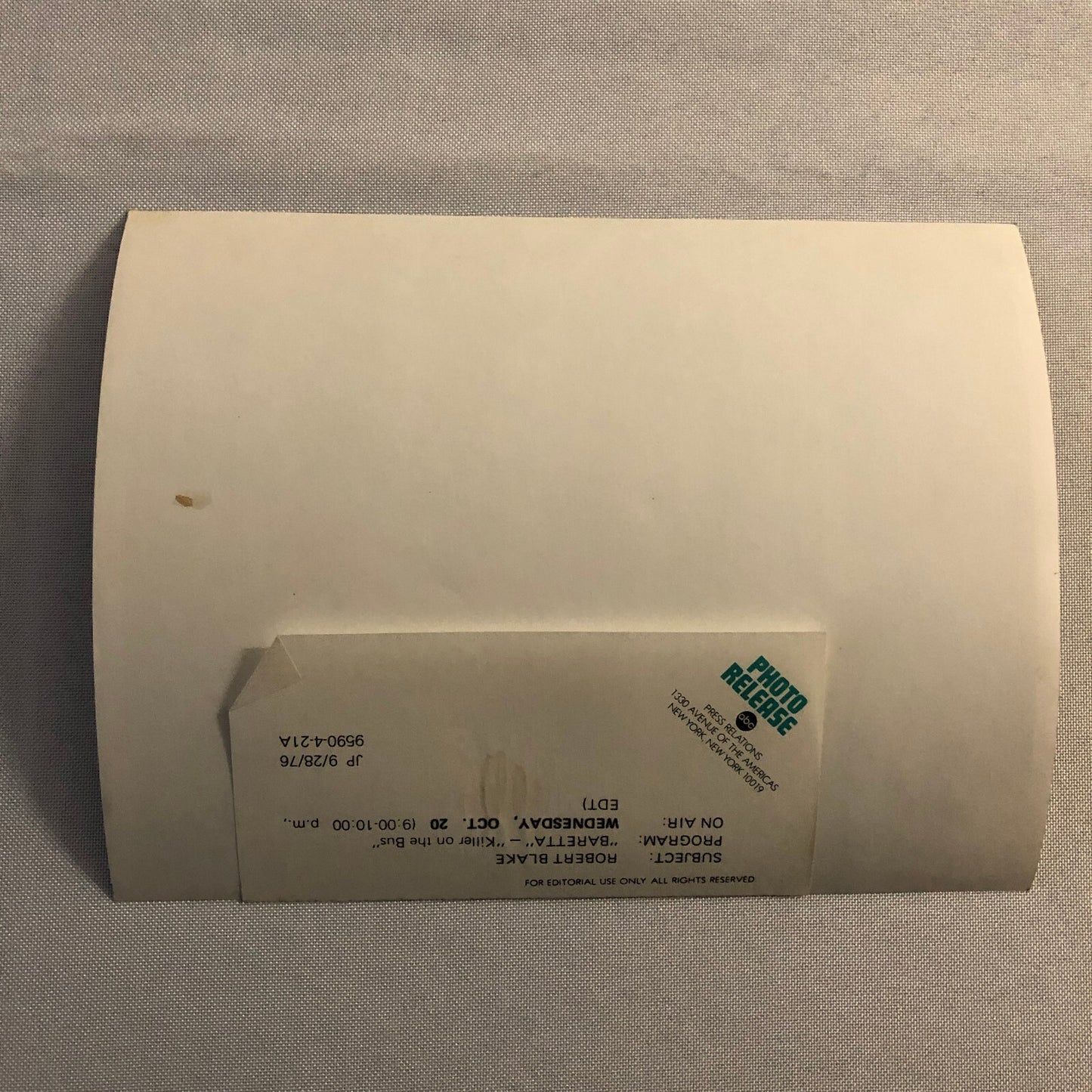 Vintage Television TV Show Press Photo Photograph Robert Blake as Tony Baretta