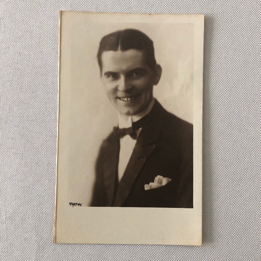 Circus Performer Portrait Photo Photograph Print Unidentified