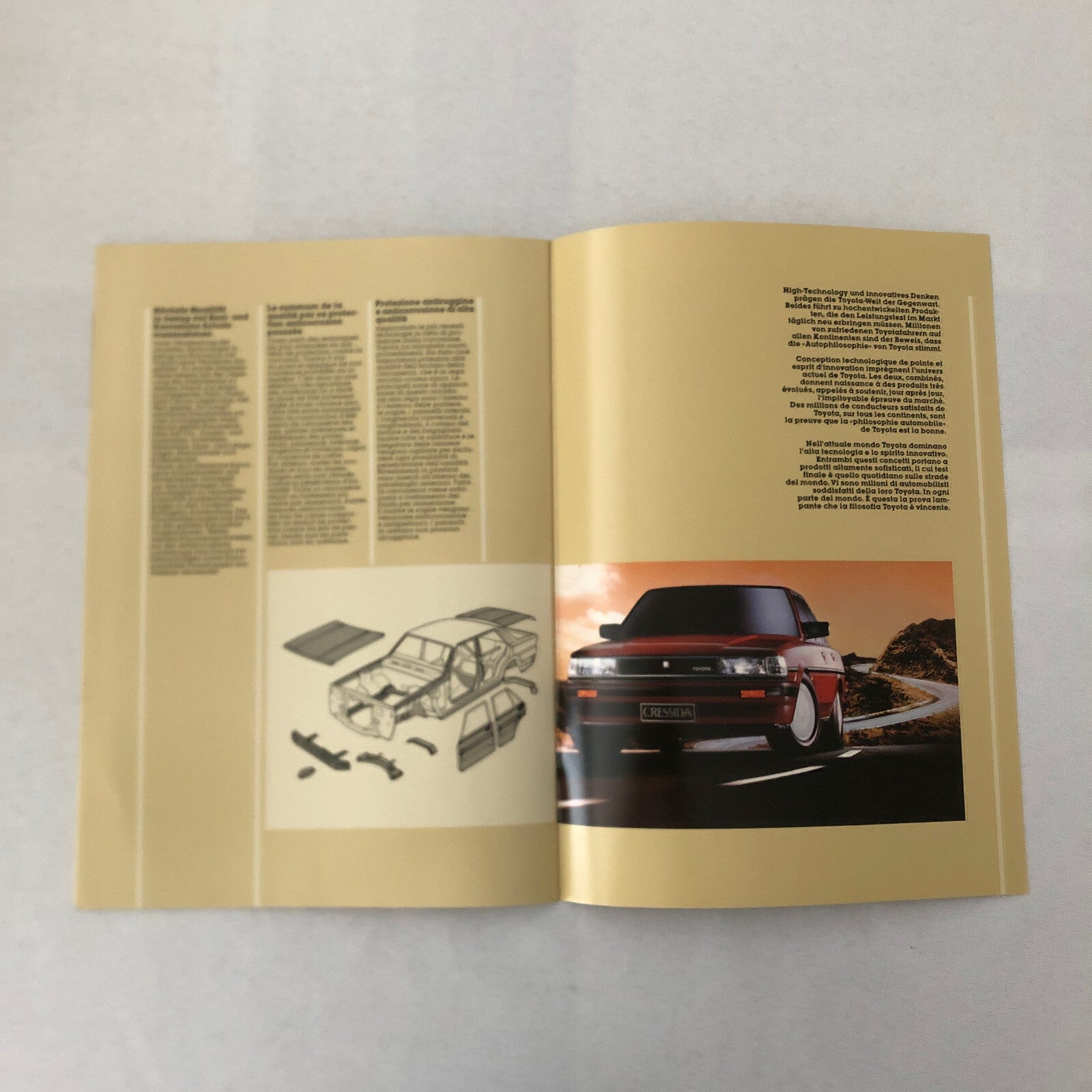 Toyota Cressida Car Sales Brochure Catalog Kombi Wagon German Italian French