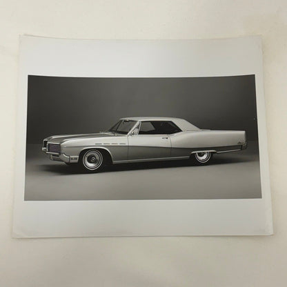 Vintage 1967 Buick Electra Car Press Photo Photograph Print