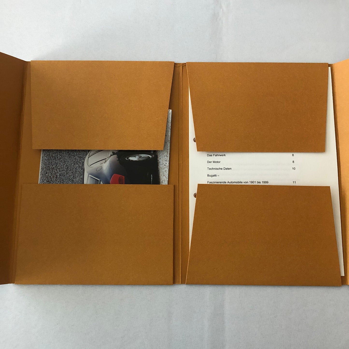 Bugatti EB 218 Concept Car Press Kit Brochure Photos Bugatti EB218 GERMAN Text