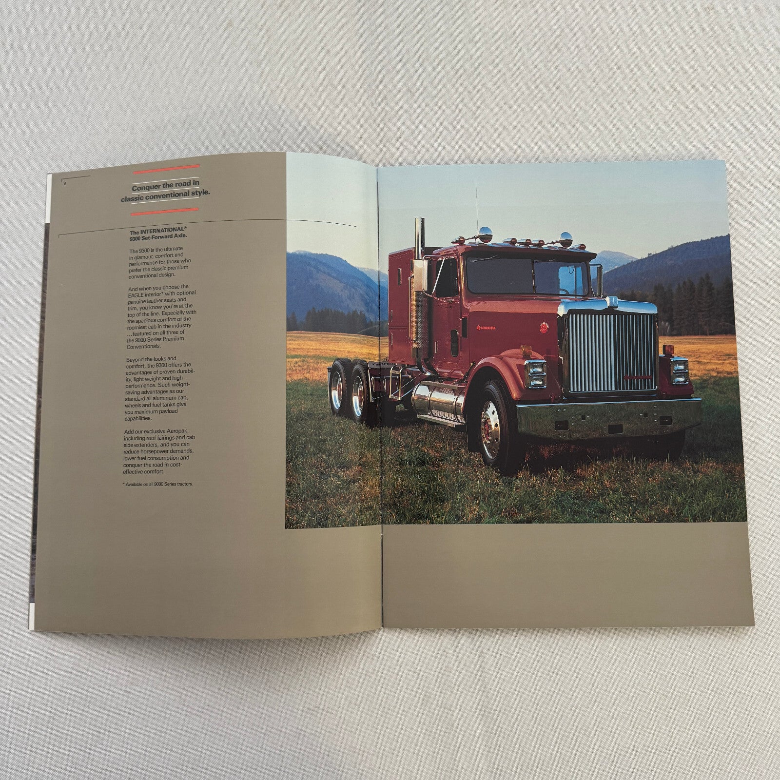 International 9000 Series Truck Sales Brochure Catalog Advertising