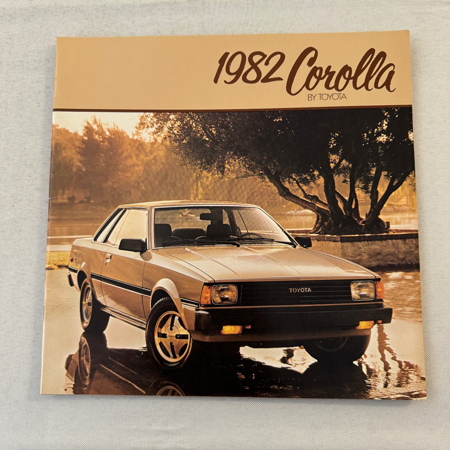 1982 Toyota Corolla Car Sales Brochure Catalog DLX SR5 Coupe Hardtop Wagon