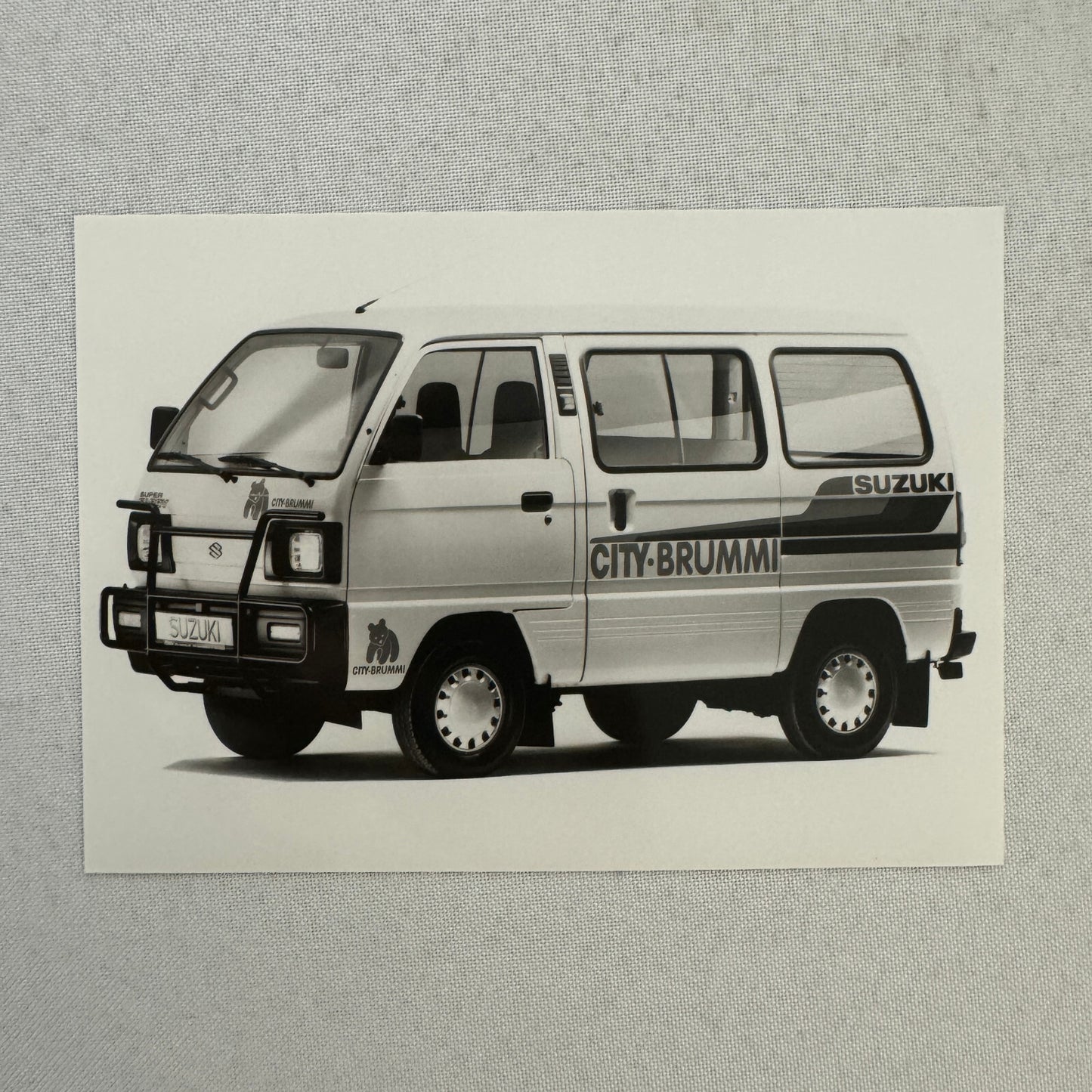 1993 Suzuki Press Kit Brochure Photos German Swift Vitara Super Carry Samurai