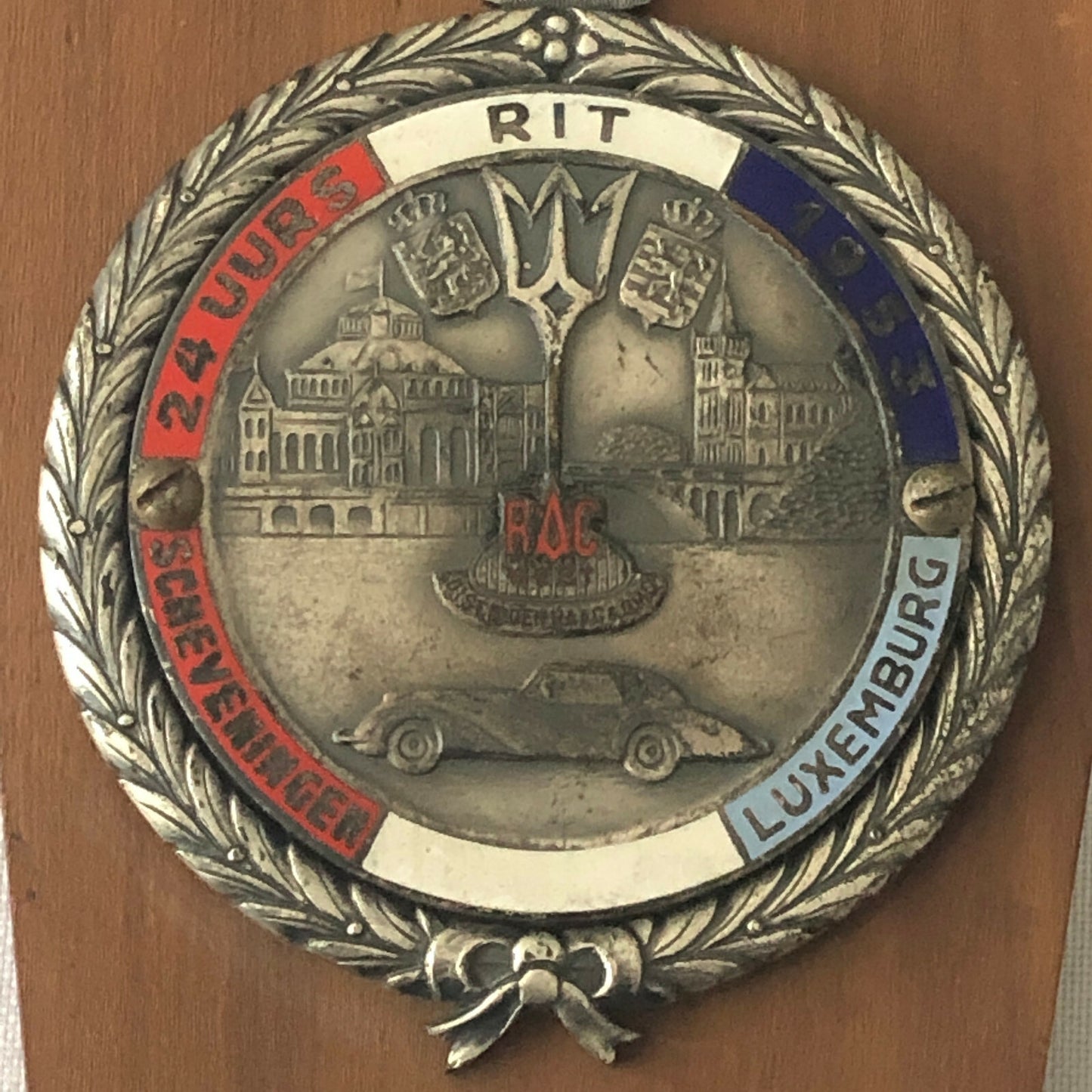 1953 Scheveningen Luxemburg Scheveningen SLS Rally Badge Emblem Award 