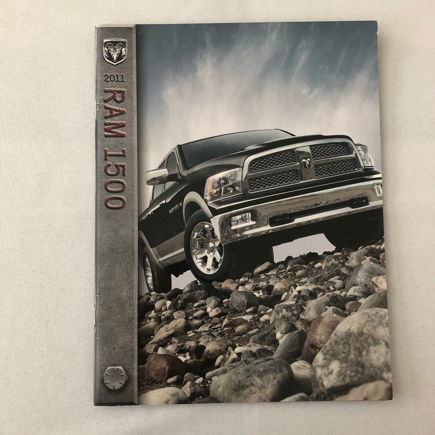 2011 Dodge Ram Pickup Truck Sales Brochure Catalog ST SLT Outdoorsman Big Horn +