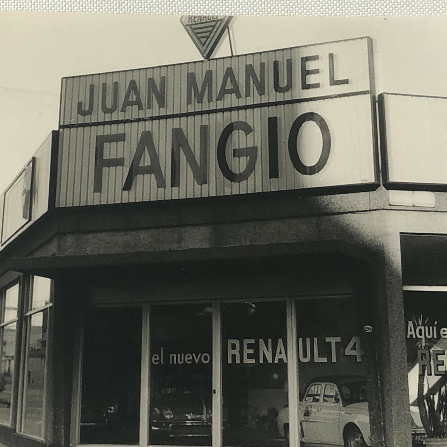 Vintage Juan Manuel Fangio Renault Dealership Photo Photograph Renault 4 + 