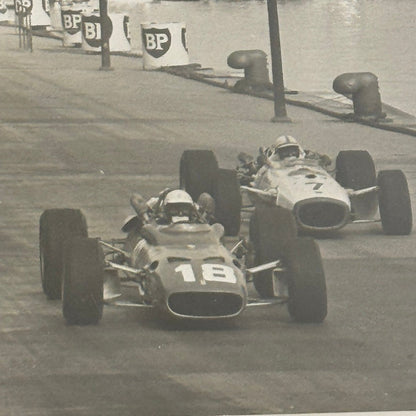 1967 Monaco Grand Prix Racing Photo John Surtees Bruce McLaren Lorenzo Bandini