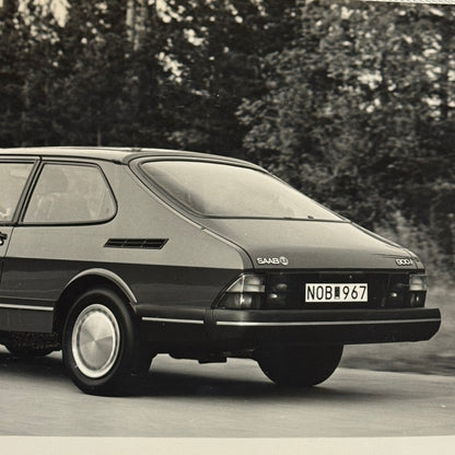 1989 Saab 900i Car Automobile Factory Photo Photograph Print Vintage Saab 900 i