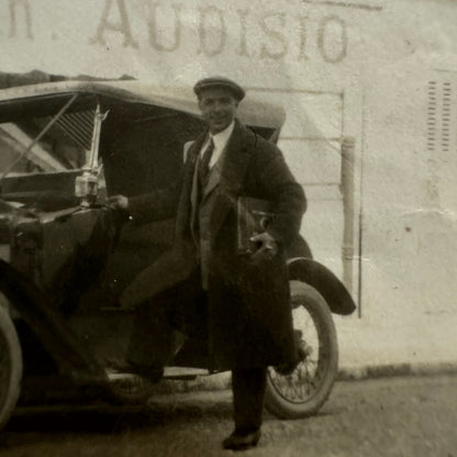 Vintage Photograph Photo Men with Early Antique Car European
