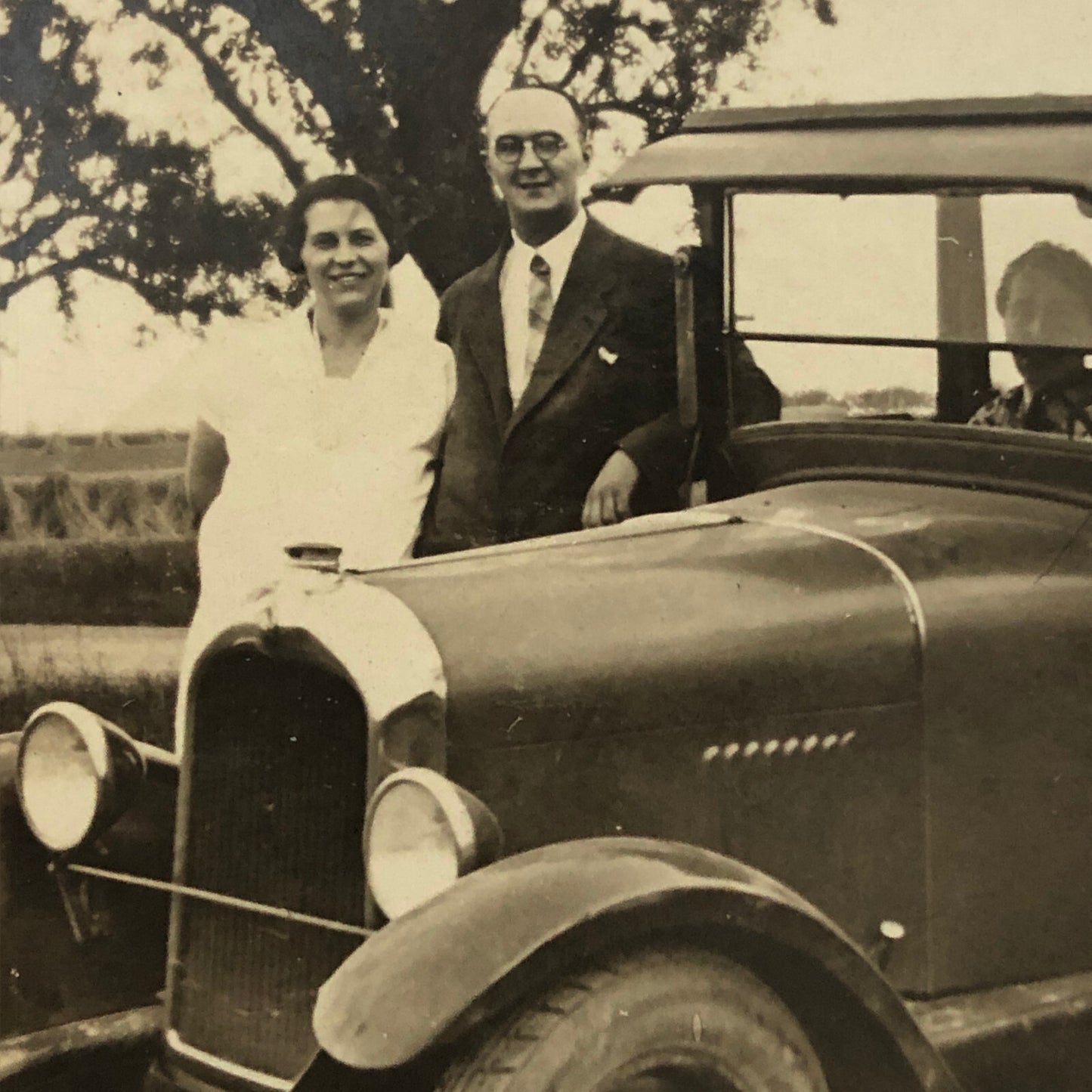 Vintage Photo Photograph Family Child with Antique Automobile Car - Tag AL22SM2