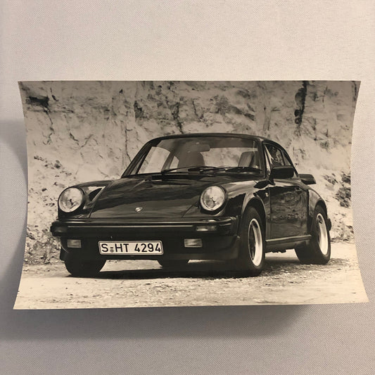 Vintage Porsche 911 Carrera Coupe Factory Werkfoto Photograph Press Photo 1985