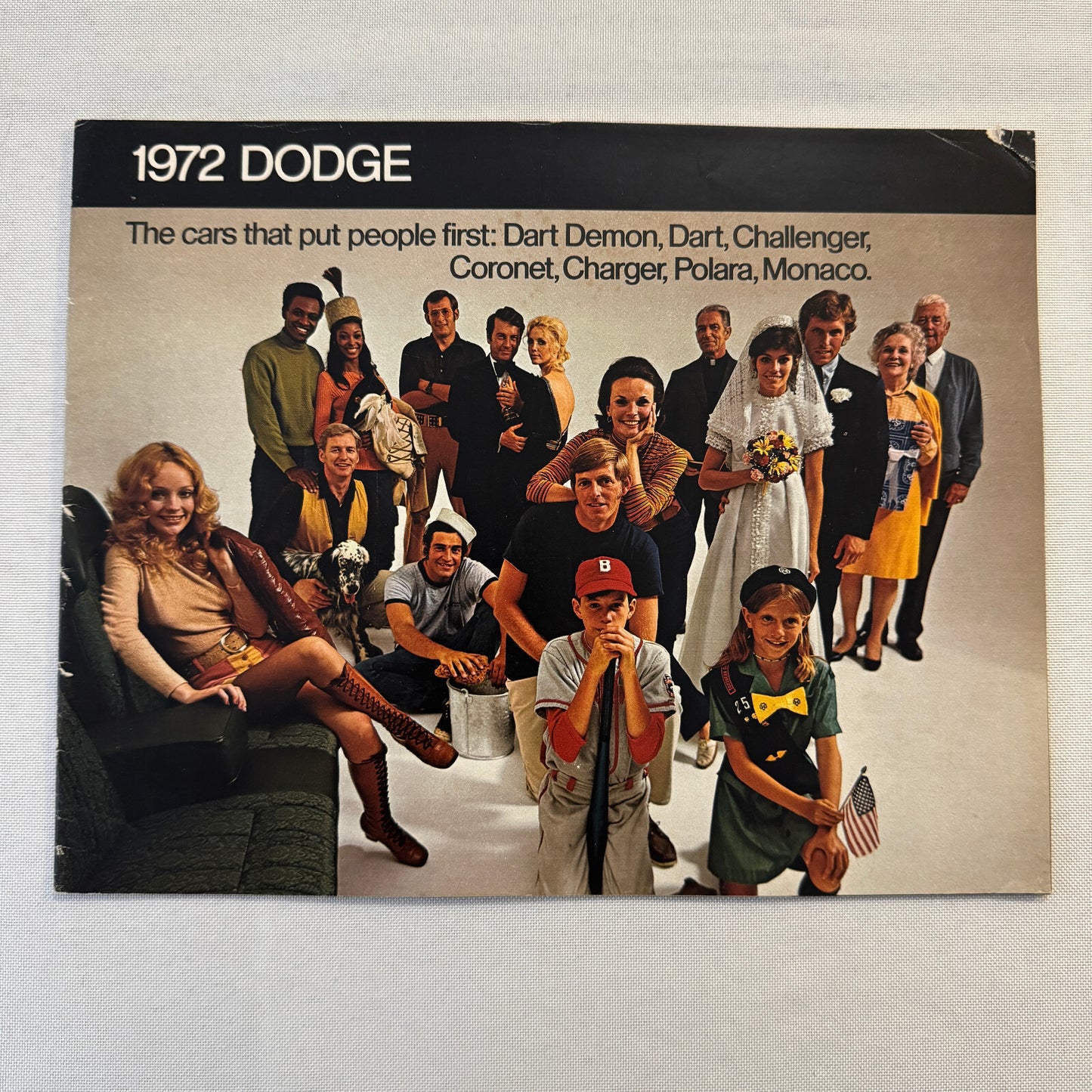 1972 Dodge Car Sales Brochure Catalog Dart Demon Challenger Coronet Charger +