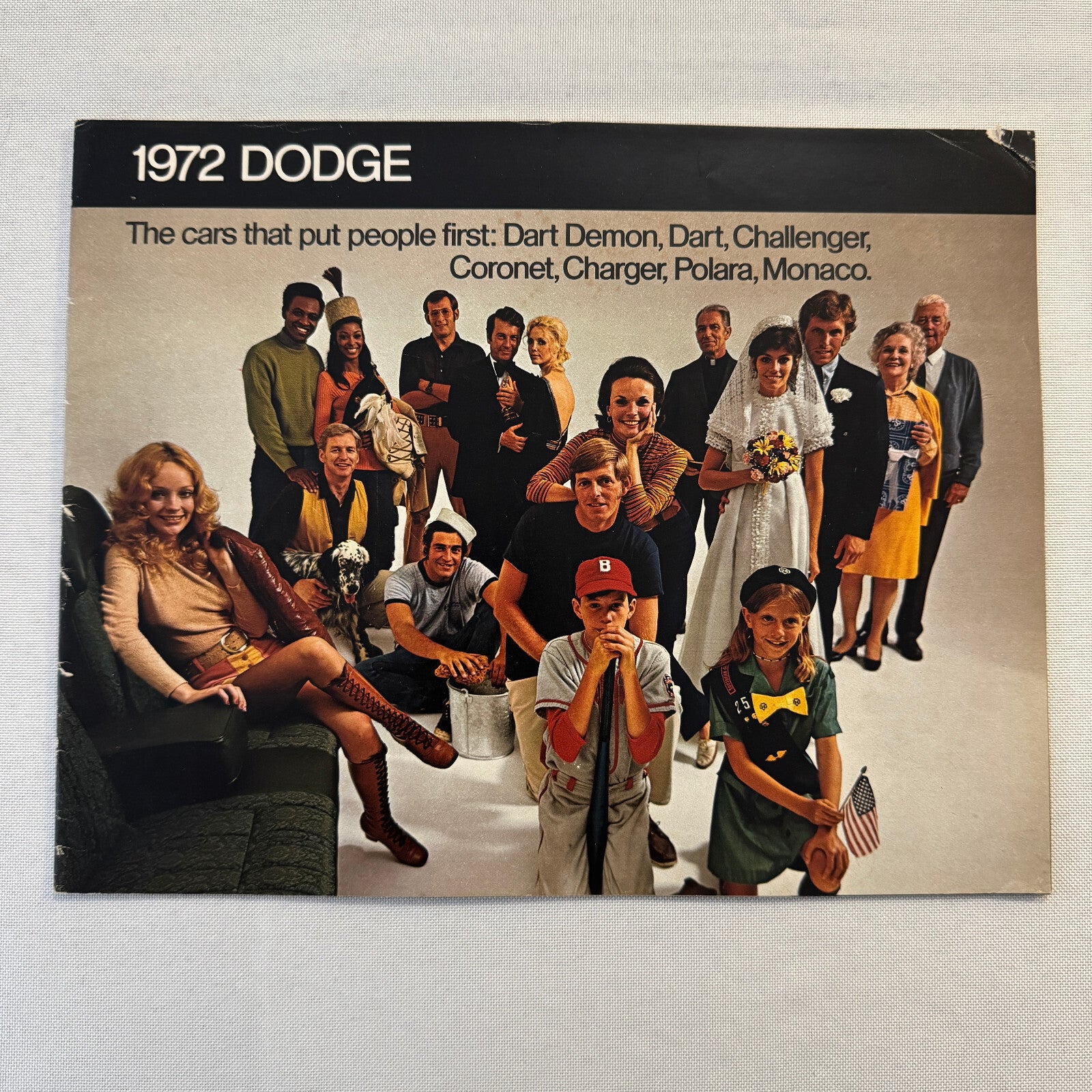 1972 Dodge Car Sales Brochure Catalog Dart Demon Challenger Coronet Charger +