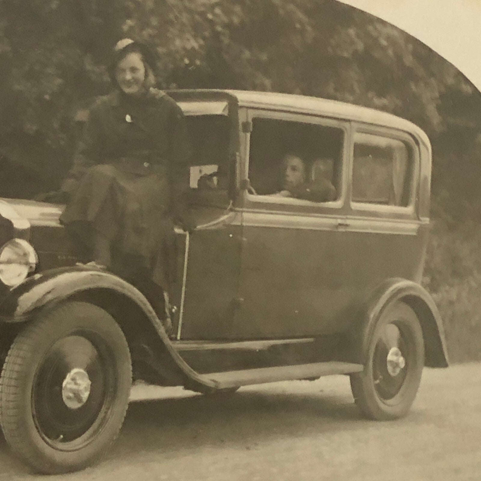 Vintage Car Automobile Photo Photograph Print - Tag AL22 SM1
