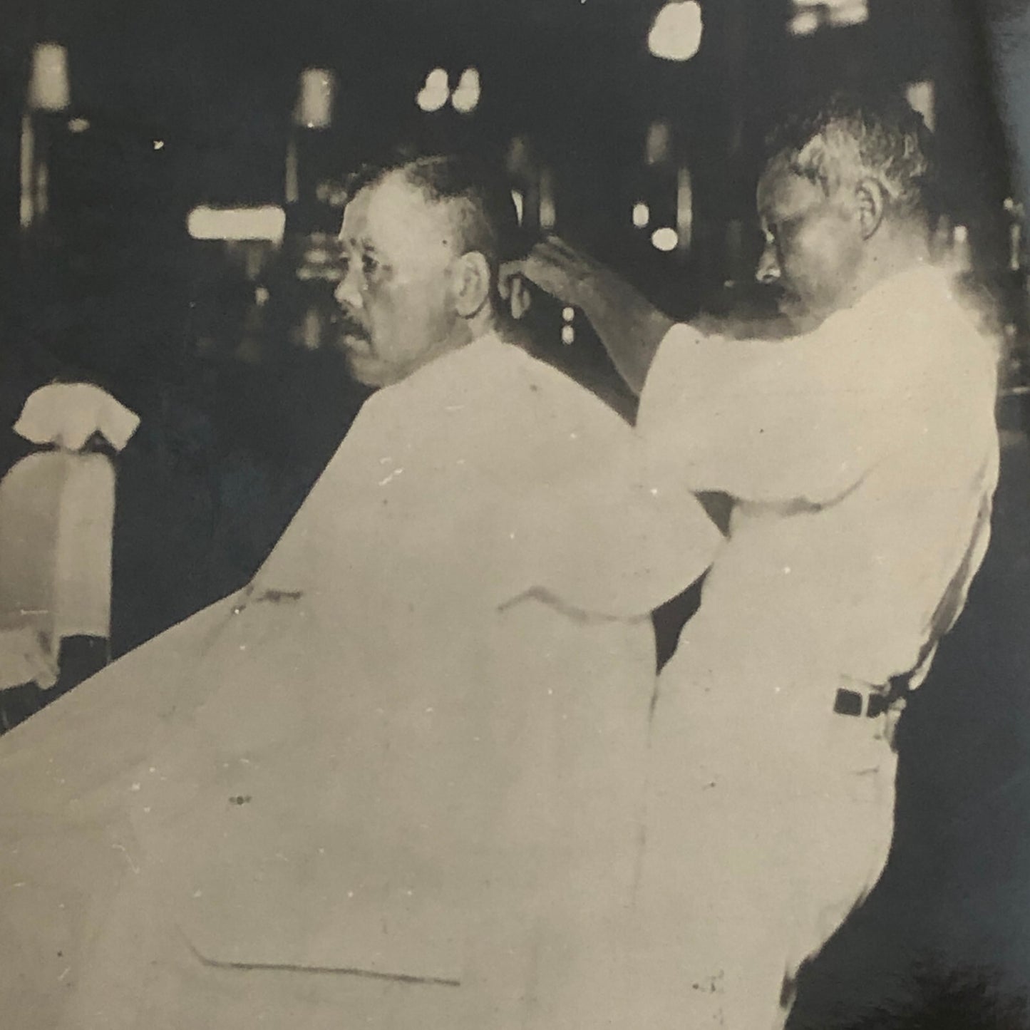 Press Photo Photograph Japanese Premier Wakatsuki Reijirō Haircut Barber