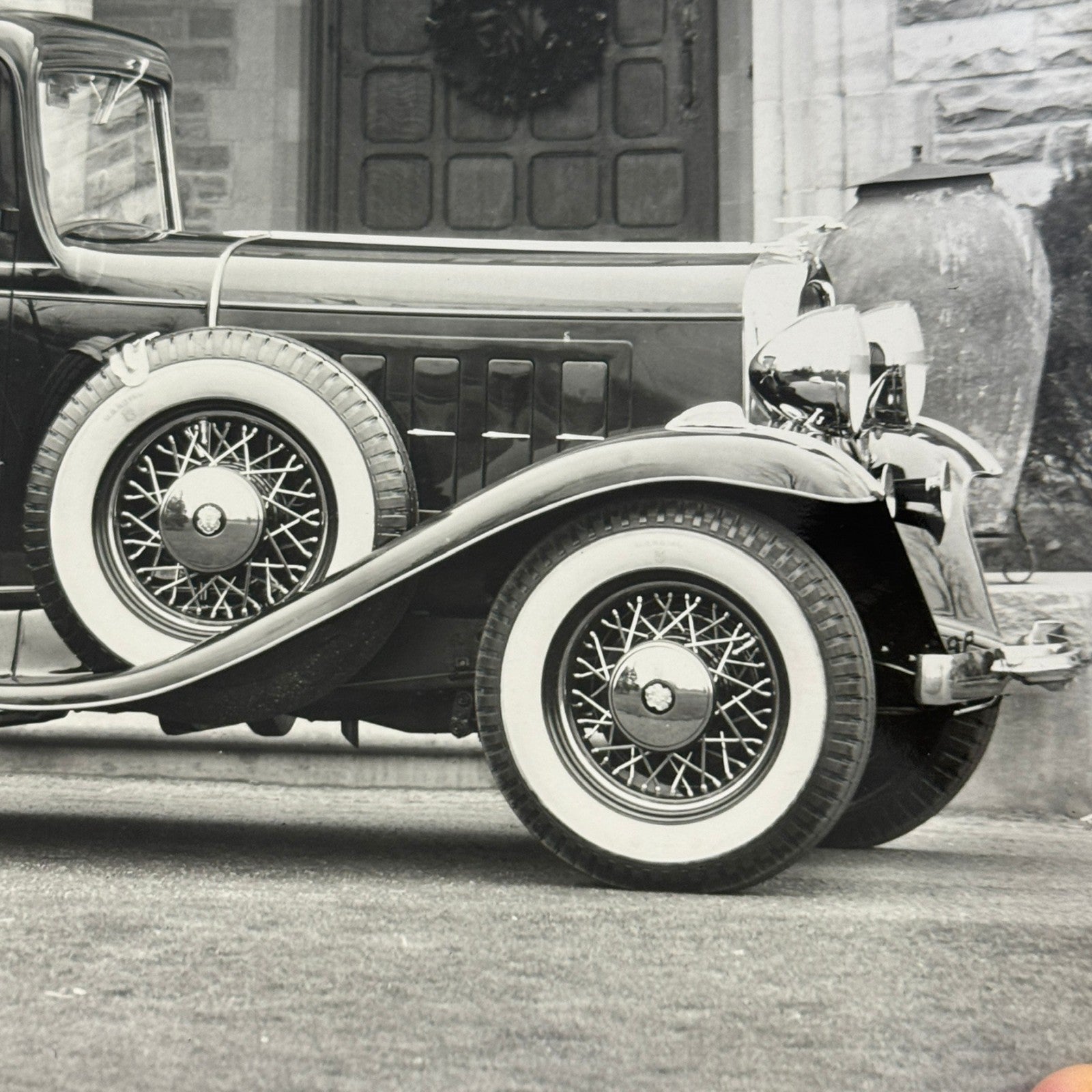 1932 Oldsmobile Deluxe Sedan Car Automobile Vintage Image Modern Print