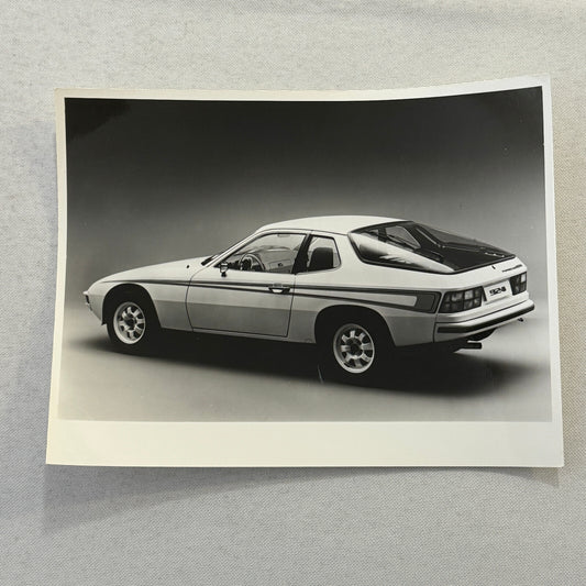 Porsche 924 Car Factory Press Photo Photograph Vintage 1977