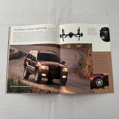 2000 Jeep Grand Cherokee SUV Car Sales Brochure Catalog Advertising Canadian