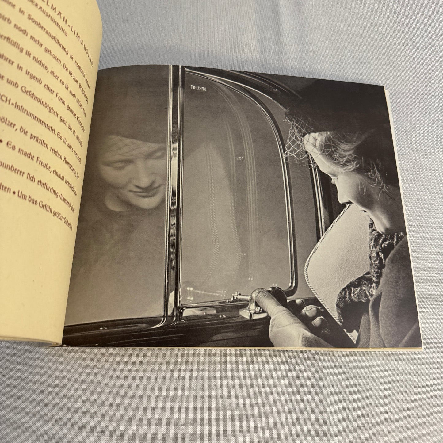 Auto Union Horch 850 Car Sales Brochure Catalog GERMAN Sports Cabriolet +