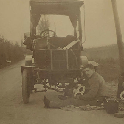 Antique Photo Photograph Print Men Fixing Early Automobile Car Vehicle Italian ?