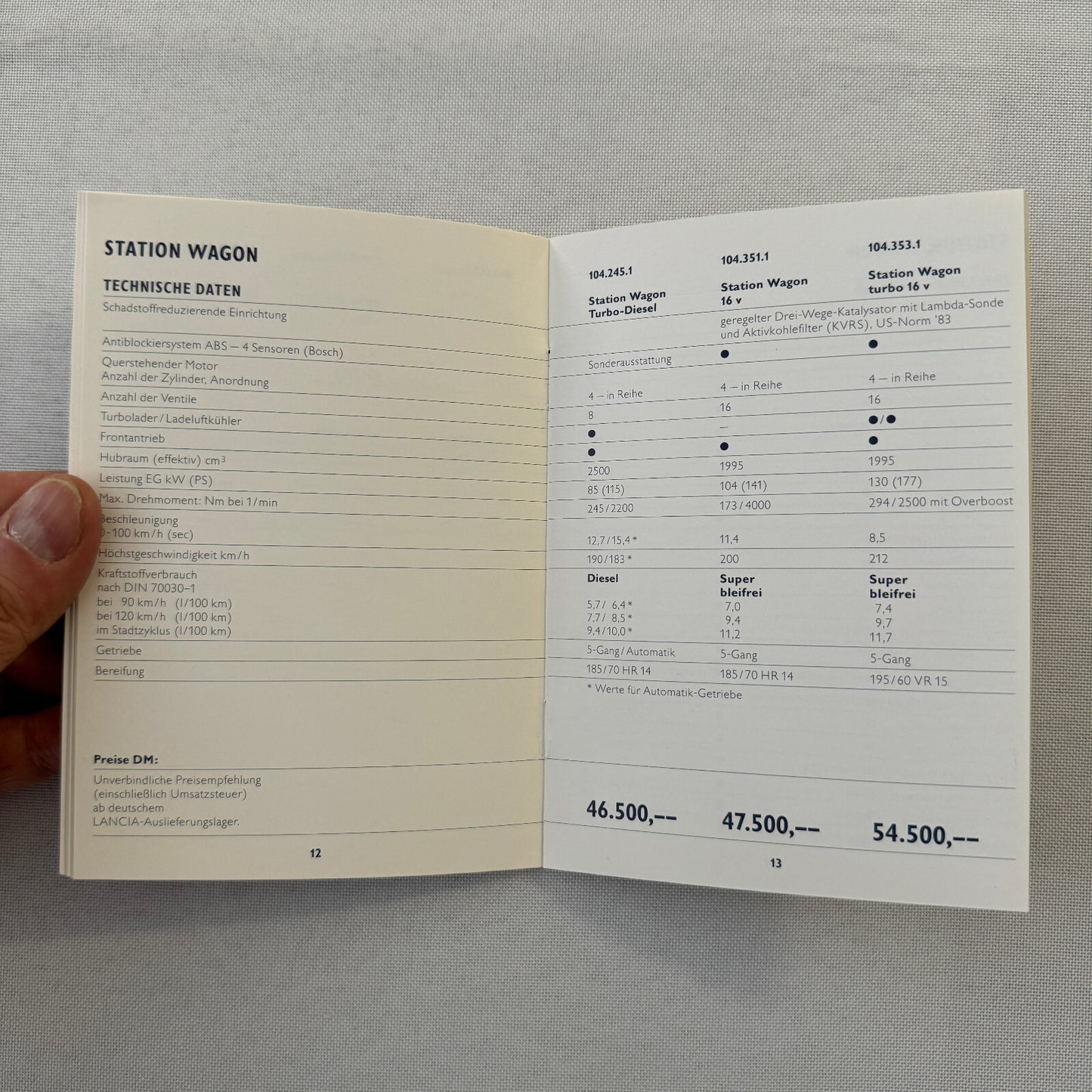 1990 Lancia Thema Technical Data Price List Brochure European German 8.32 Wagon