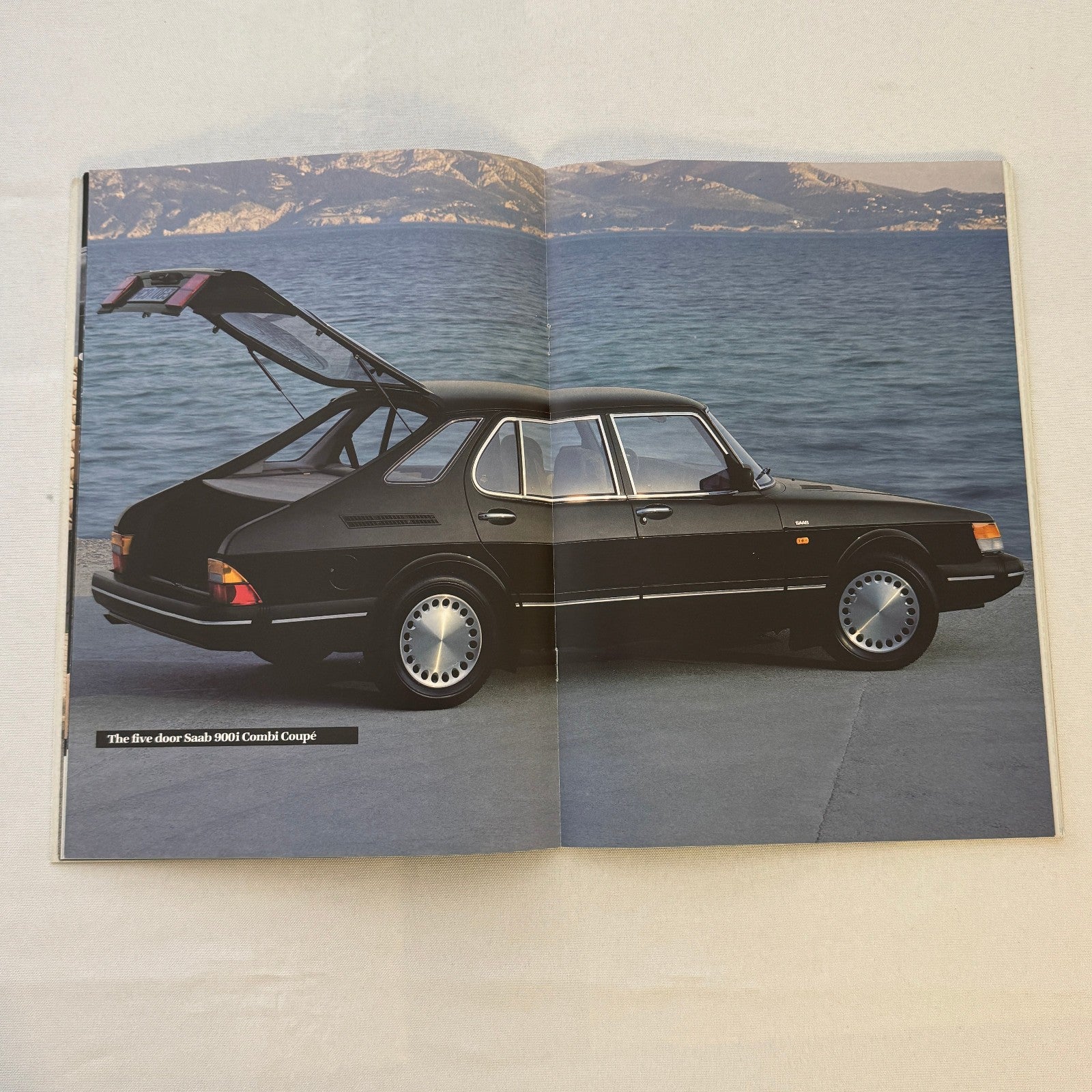 Vintage Saab 900 900i Car Sales Brochure Catalog Saab 1986 1987
