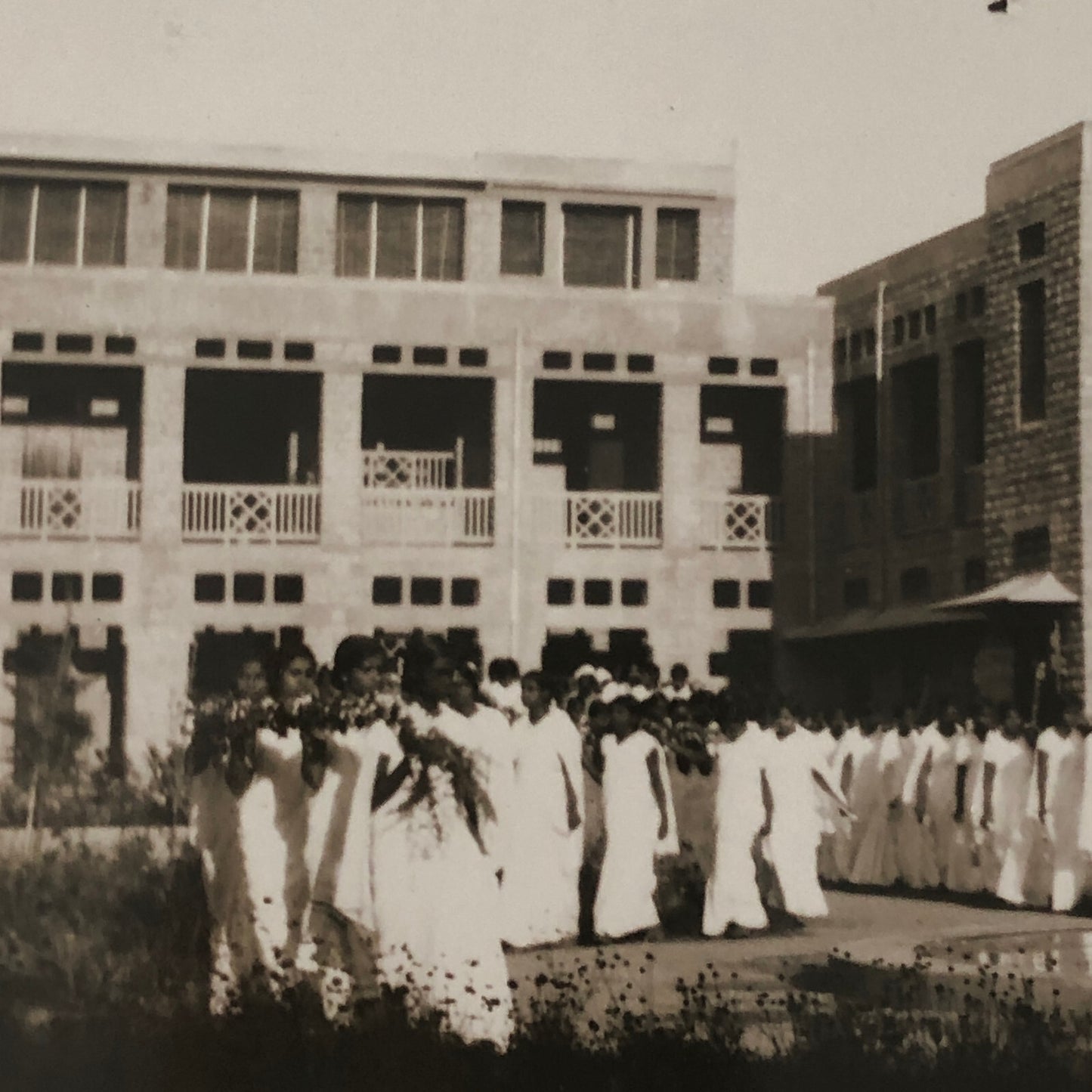 Press Photo Photograph Womens Medical School Graduates 1933 India Indian