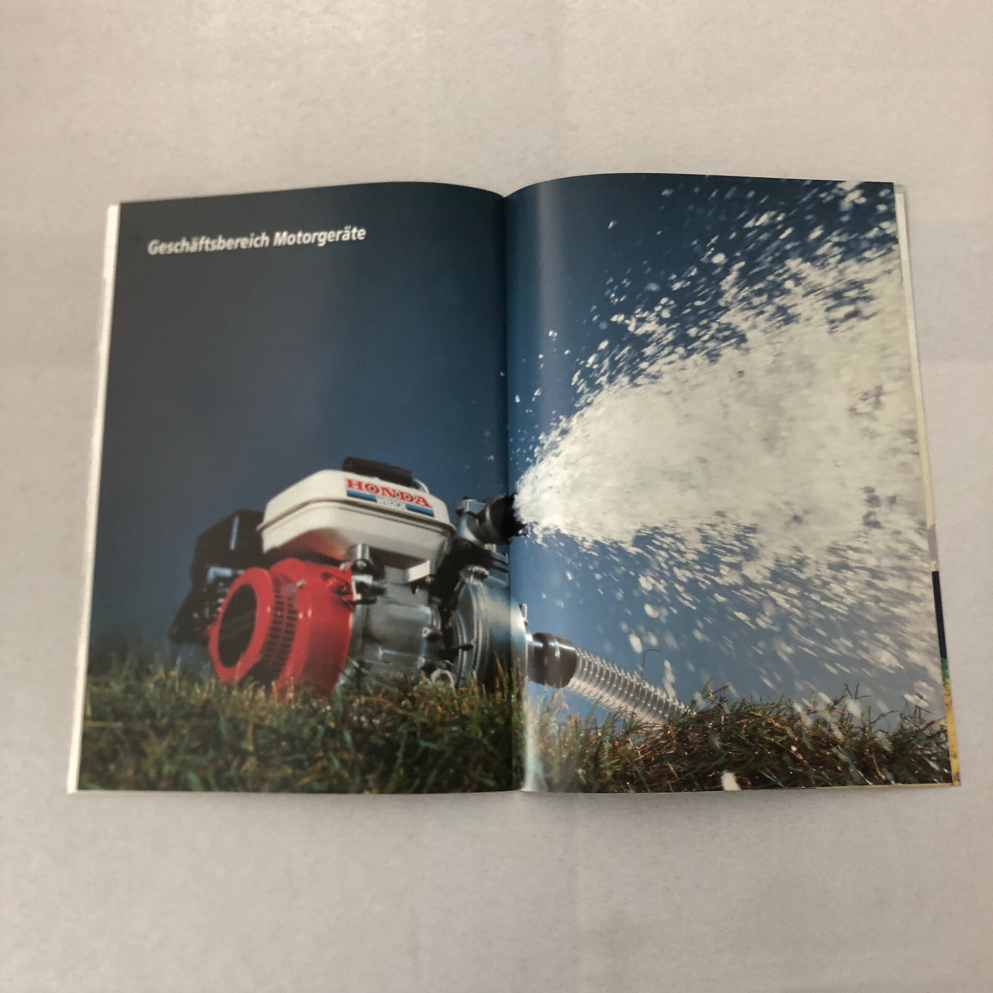 Honda Sales Brochure NSX Motorcycle Catalog GERMAN Text