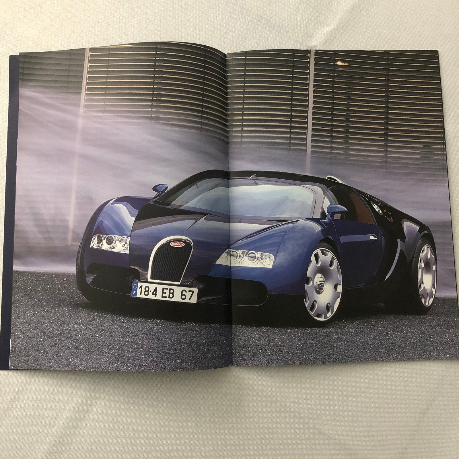 Bugatti Veyron EB 18/4 Concept Car Sales Brochure Catalog