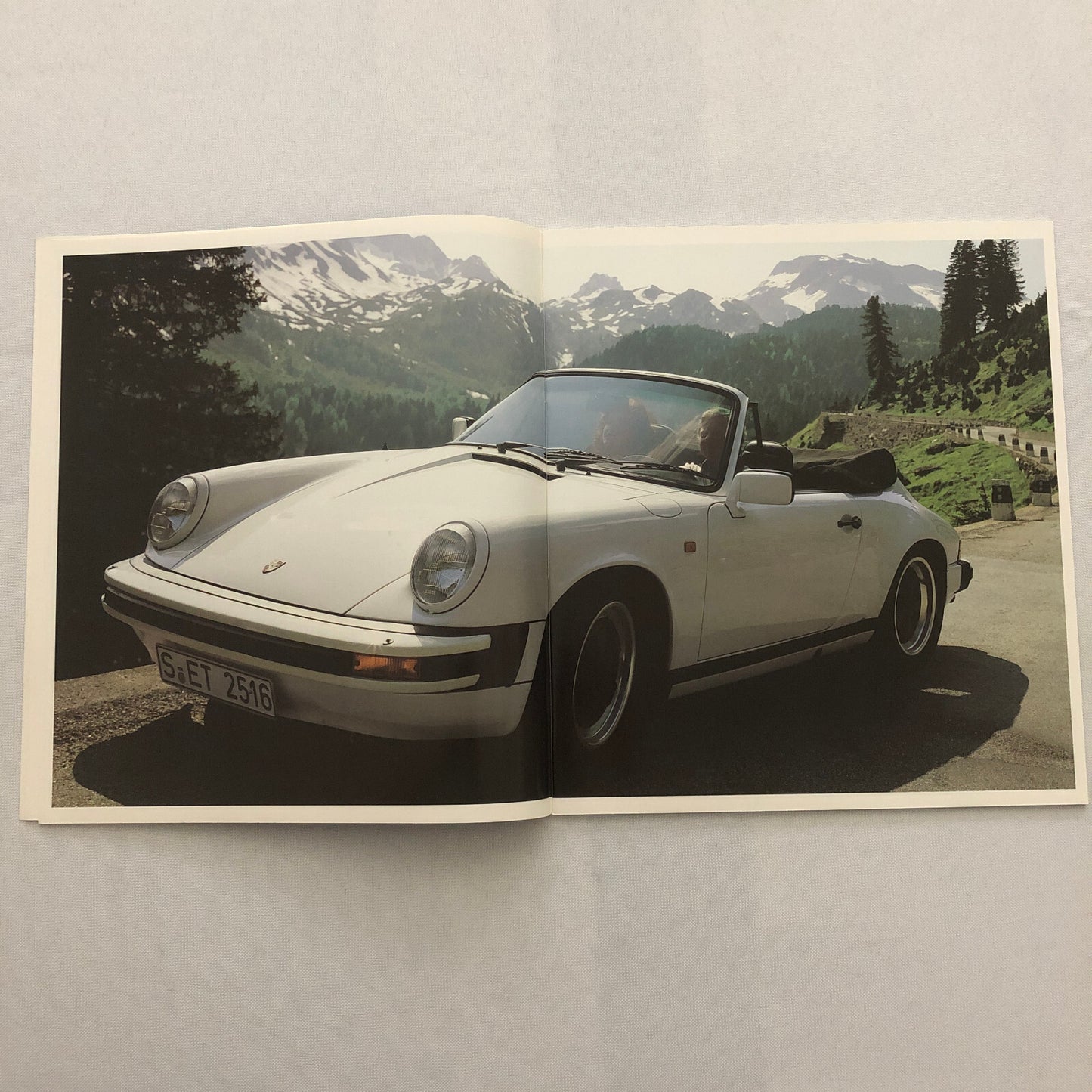 1983 Porsche 911 SC and 911 Turbo Sales Brochure Catalog Prospekt GERMAN TEXT