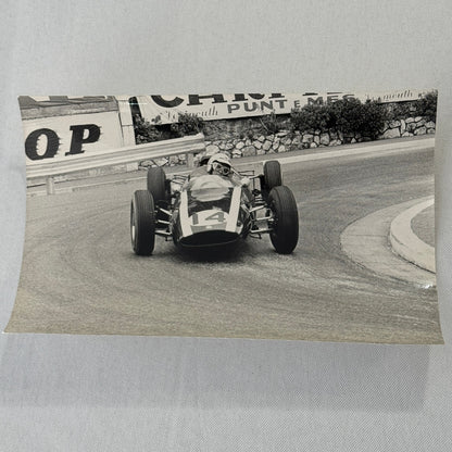 Vintage Racing Photo Photograph Bruce McLaren F1 Formula One Car Driver