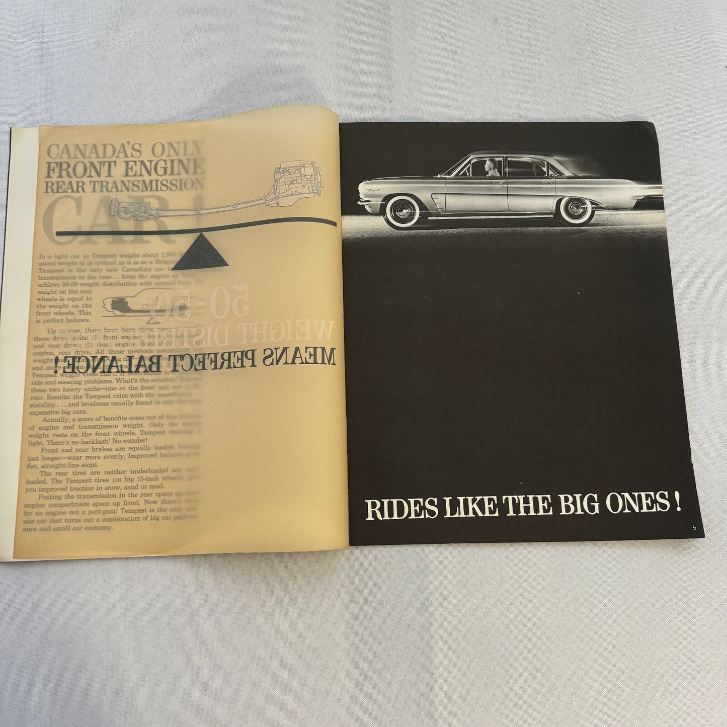 1960 Pontiac Tempest Car Sales Brochure Catalog Sedan Safari Station Wagon