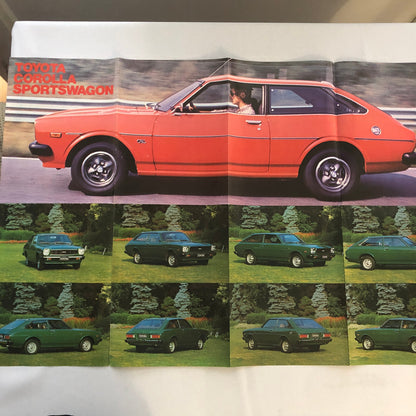 Toyota Corolla Sportswagon Station Wagon Sales Brochure Catalog Poster DUTCH