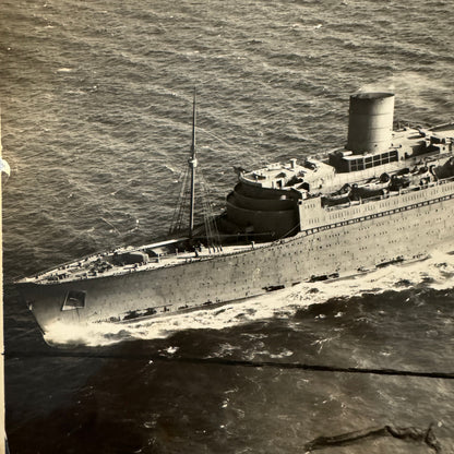 Vintage Ship Boat Photo Photograph Print Queen Elizabeth 1940